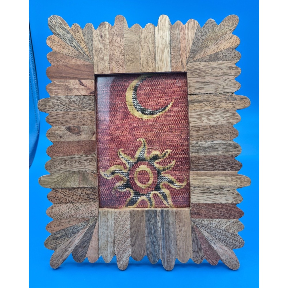 Aaron Brothers Indie Ave Picture Frame 5x7 Feathered Walnut Wood Boho Scalloped